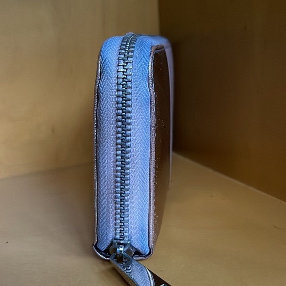 French Connection Zippered Rose Gold Wallet - Picture 7 of 9
